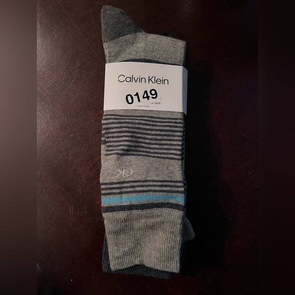 Calvin Klein Men's Logo Print Crew Socks 4-Pairs MSRP $29 - Picture 1 of 4